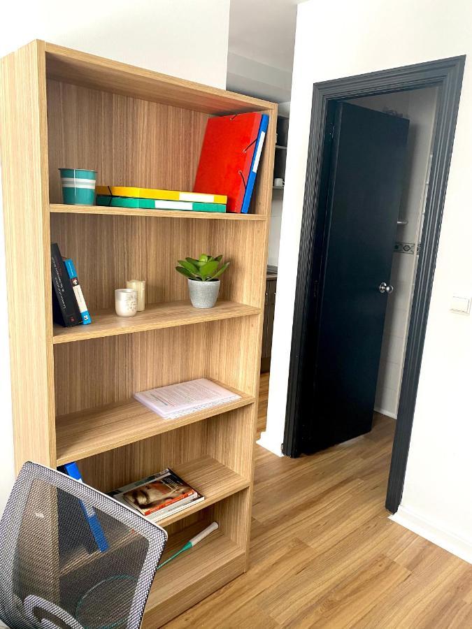 Micampus Malaga Student Residence Exterior photo