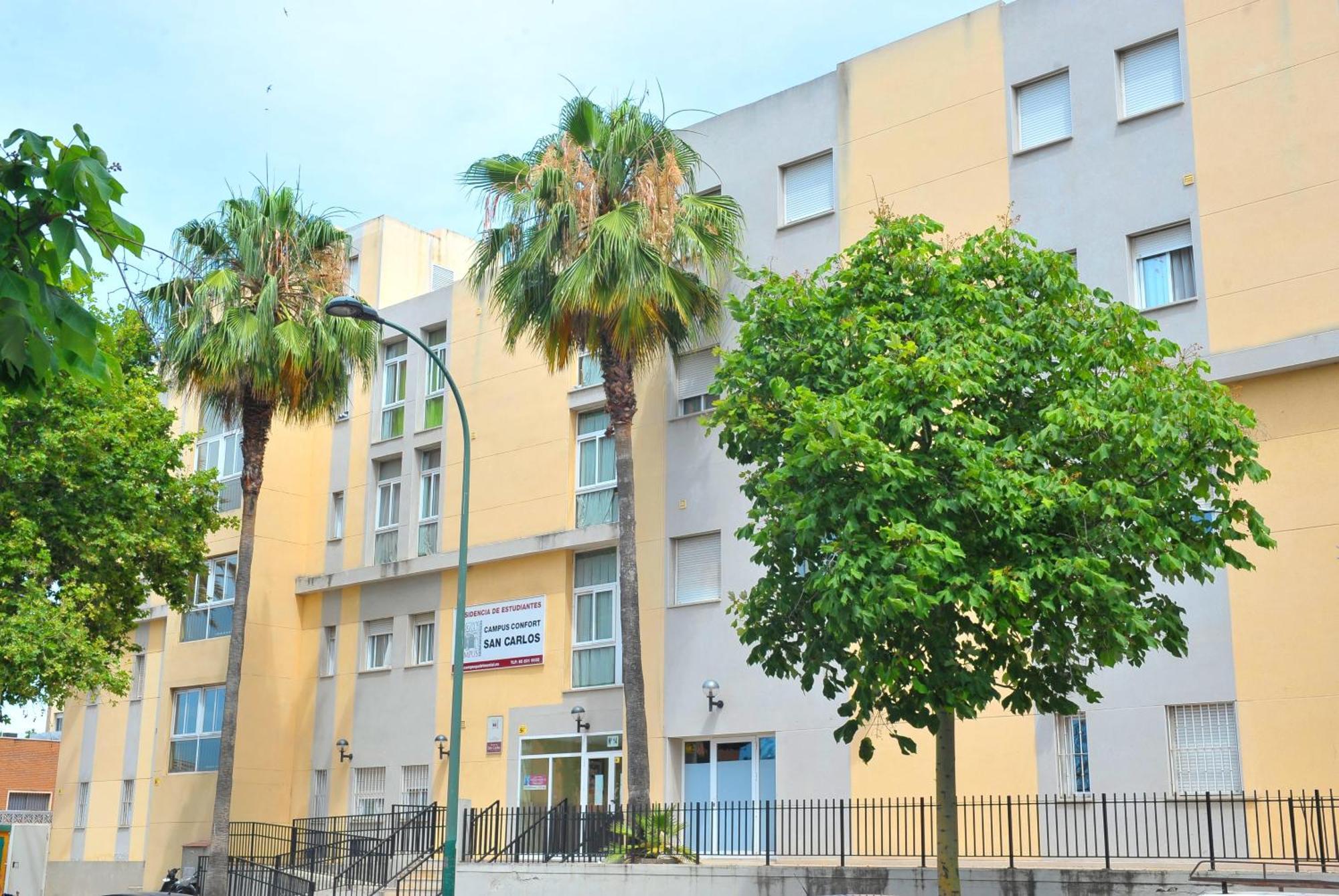 Micampus Malaga Student Residence Exterior photo